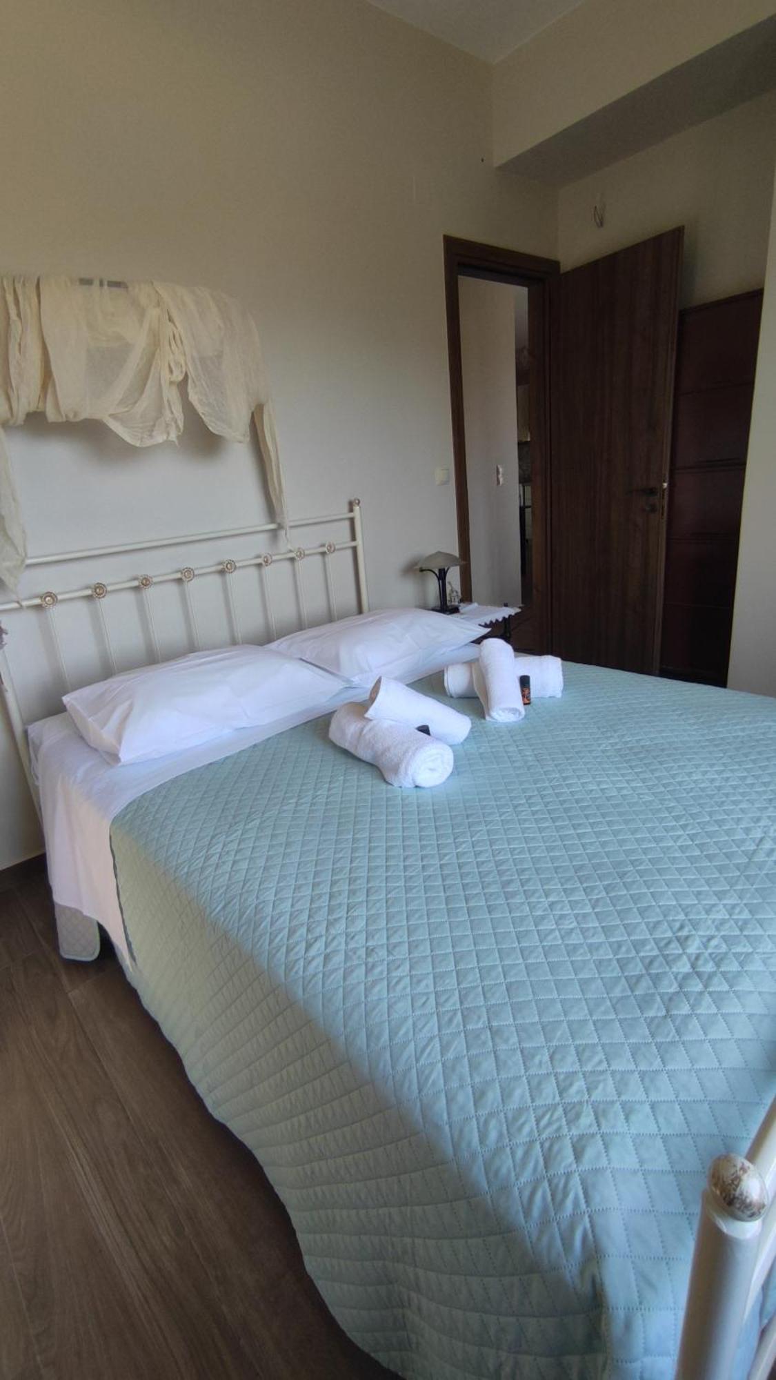 Fanouria'S Home Kallergiana Quarto foto